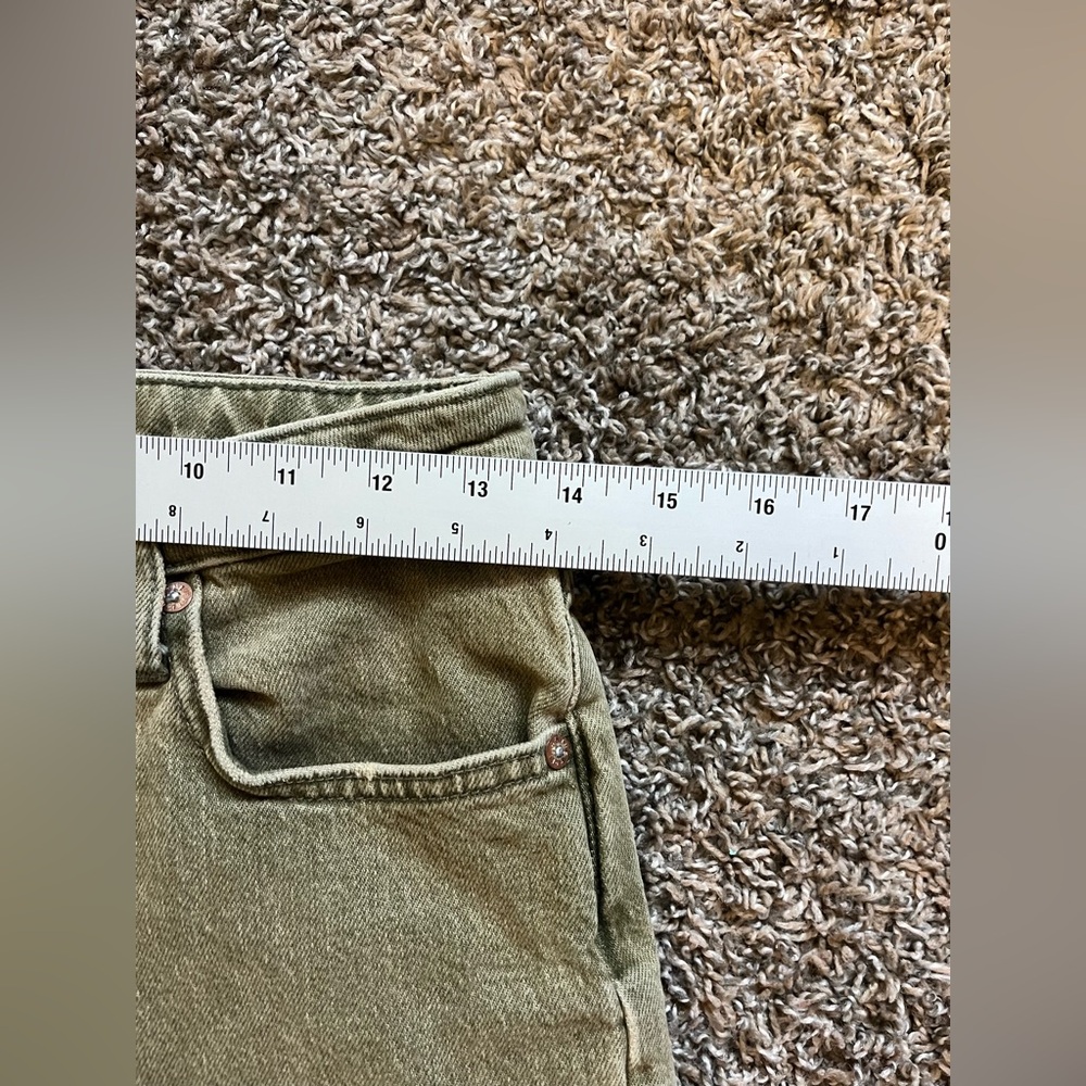 We The Free Button Fly Distressed Jeans Women’s Size -27 Olive Green - Picture 6 of 8